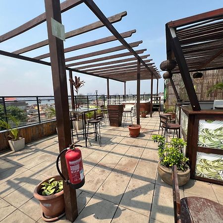 Art House Hotel Luanda Ngoại thất bức ảnh