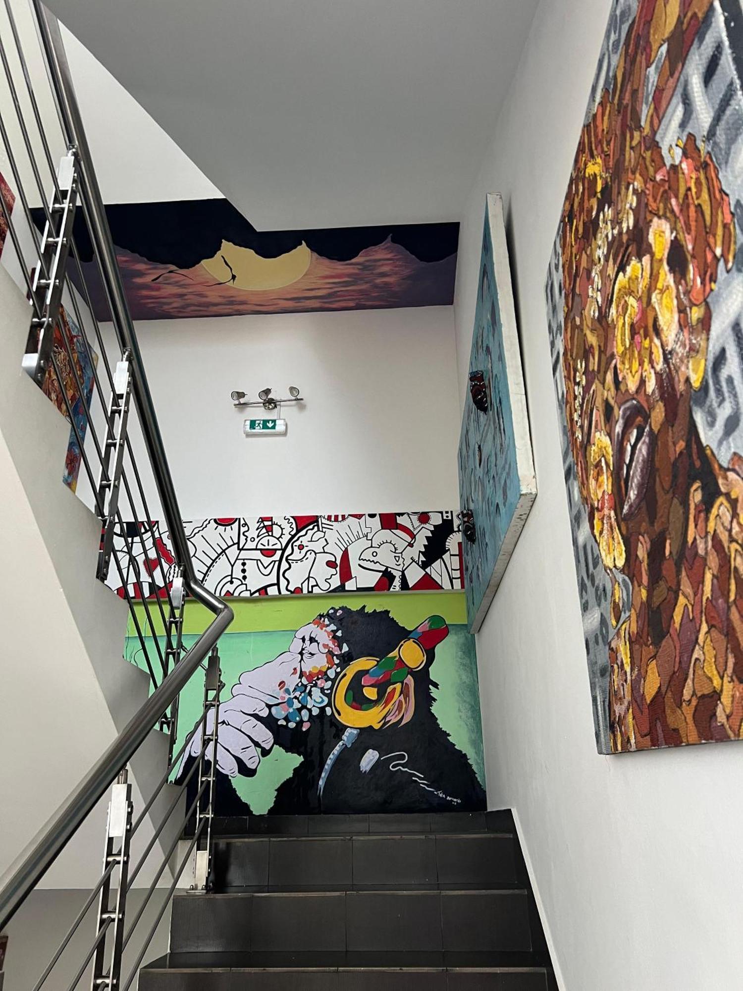 Art House Hotel Luanda Ngoại thất bức ảnh
