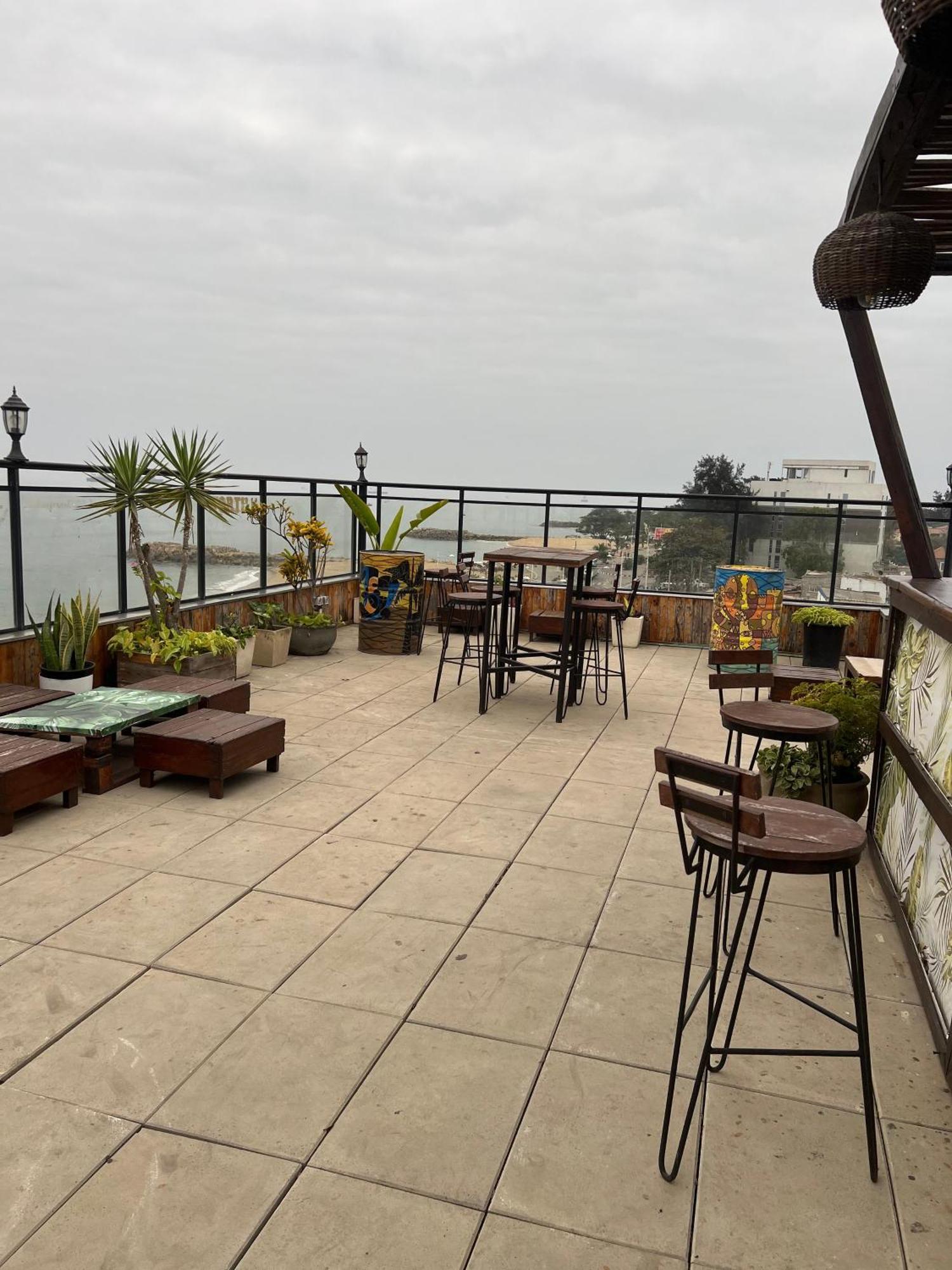 Art House Hotel Luanda Ngoại thất bức ảnh