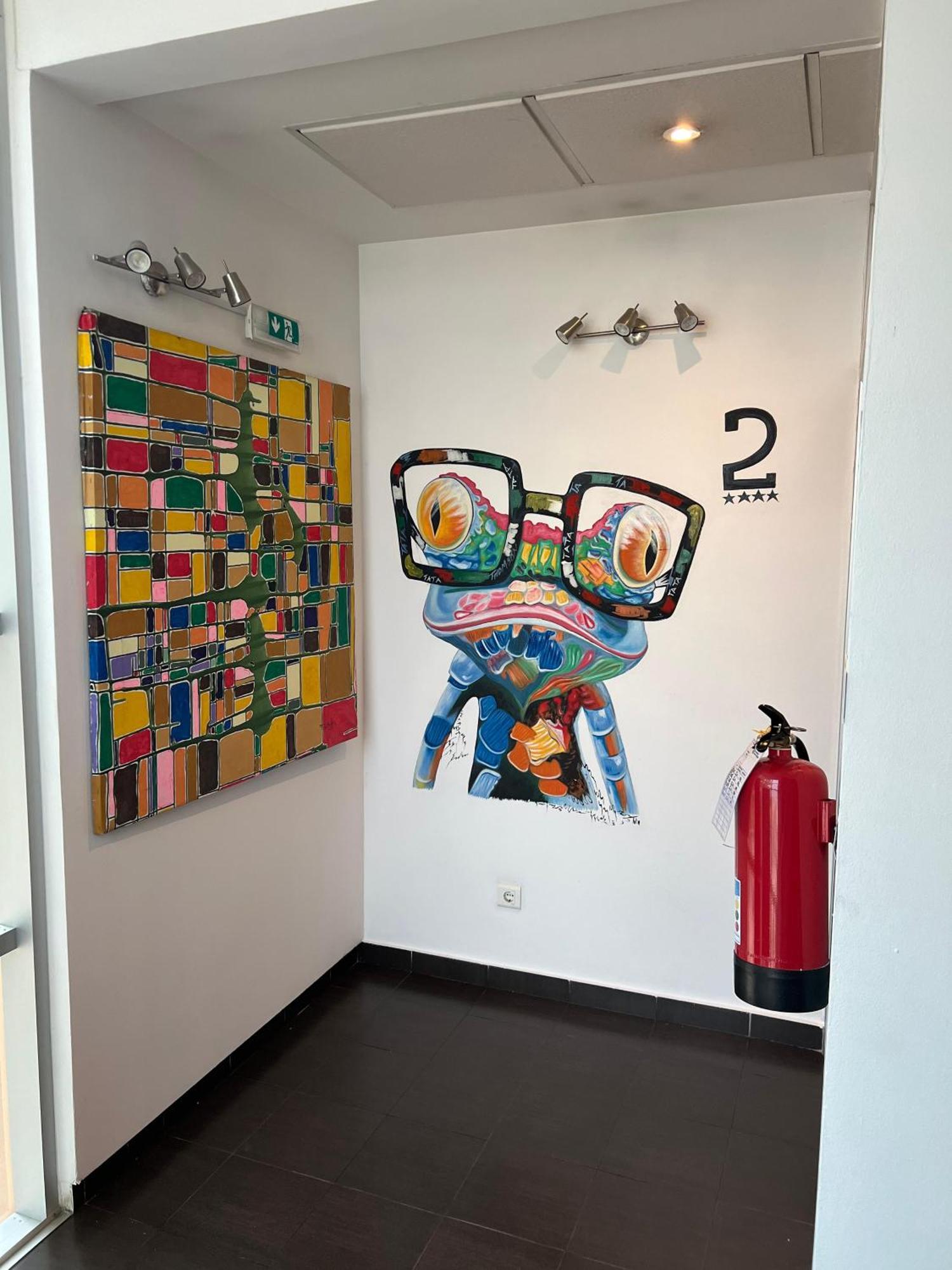 Art House Hotel Luanda Ngoại thất bức ảnh
