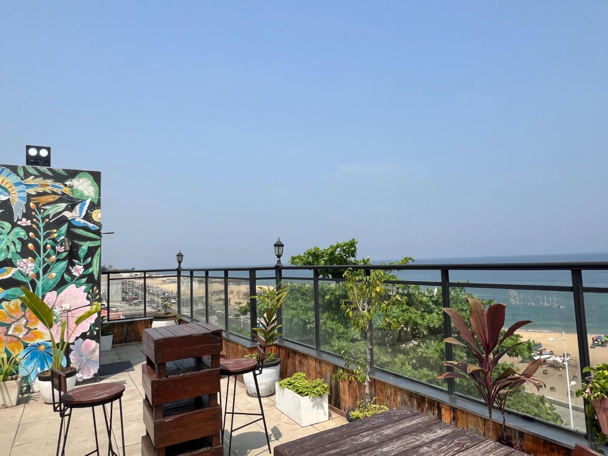 Art House Hotel Luanda Ngoại thất bức ảnh